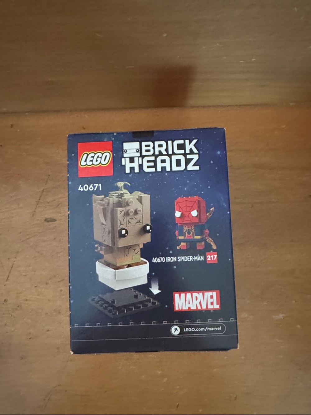 LEGO BrickHeadz Marvel Groot with Red Spider-Man Accent